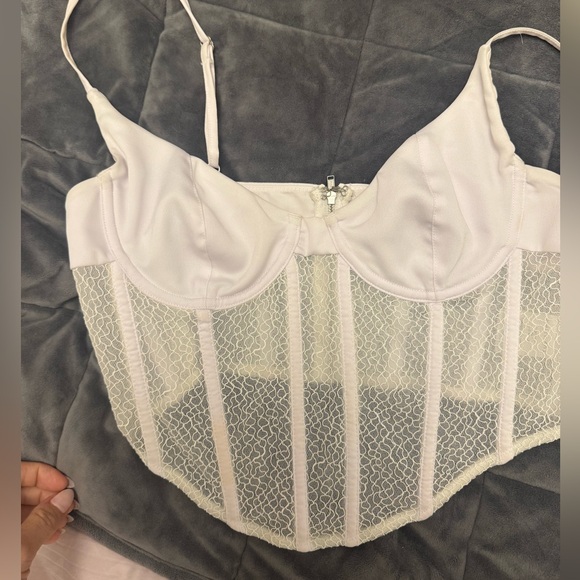 White Corset from White Fox - Picture 1 of 3